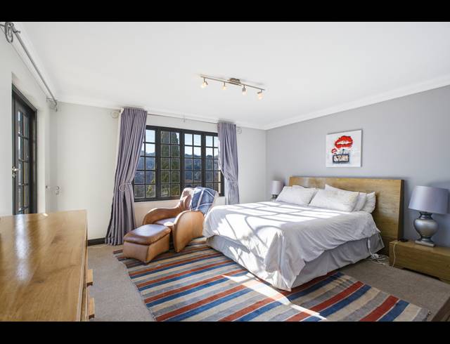 4 BEDROOM HOUSE FOR SALE IN LONEHILL